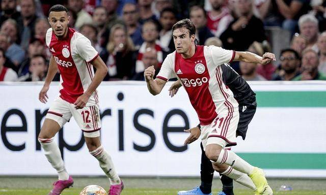 不仅仅依靠 不仅仅依靠