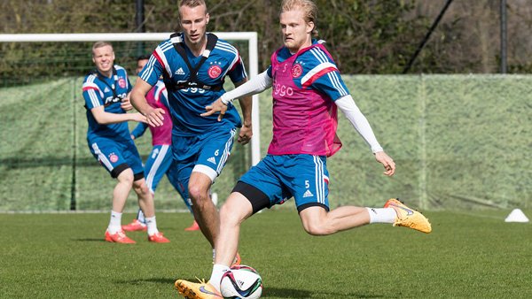 功带领到联 功带领到联