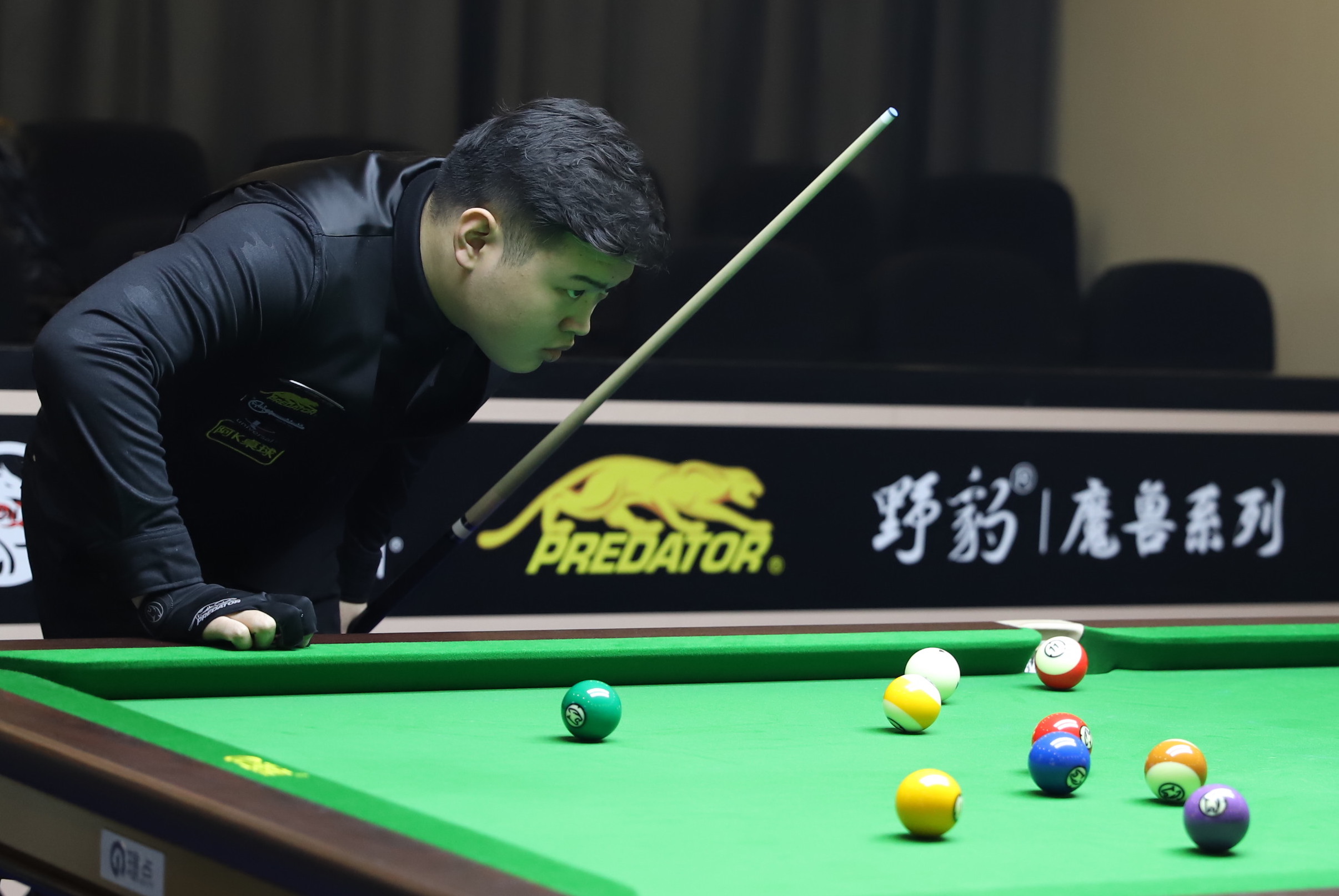 遥不可及的 遥不可及的