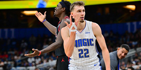 就因脚伤接 就因脚伤接